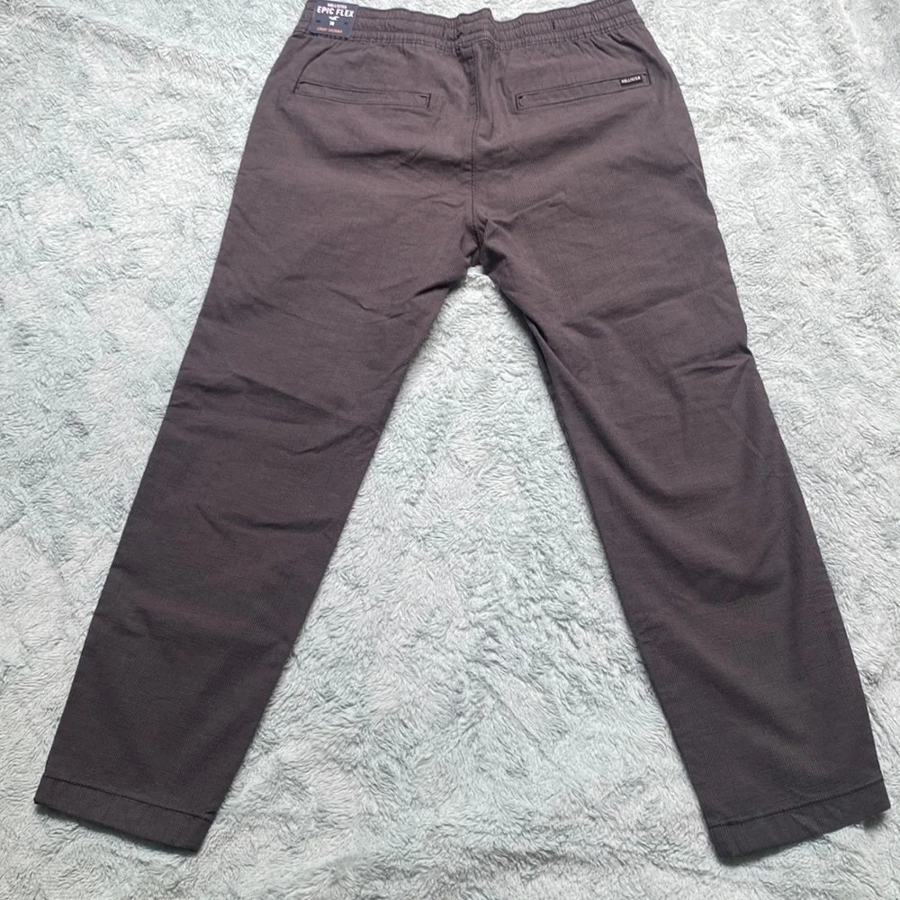 Hollister epic flex size M Crop skinny. - Picture 1 of 5